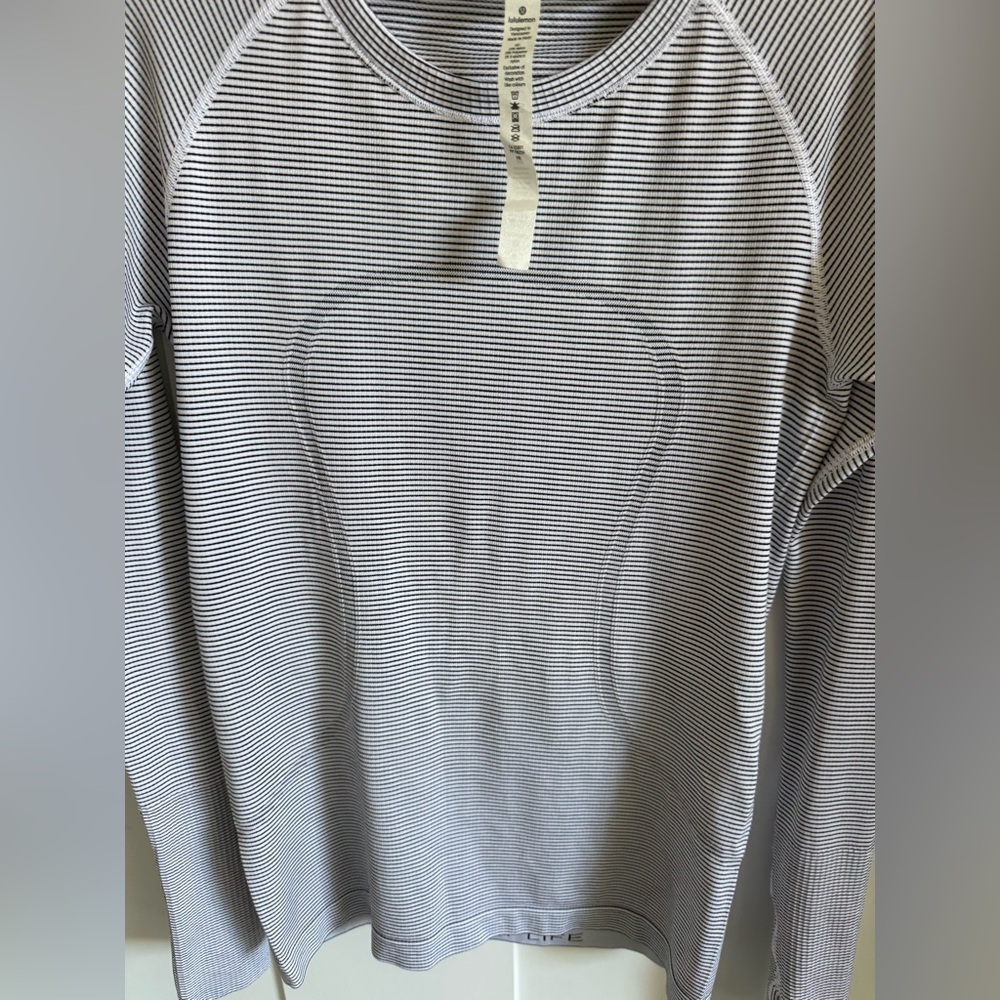 Lululemon Swiftly Tech Tempo Stripe black/white - Picture 8 of 11